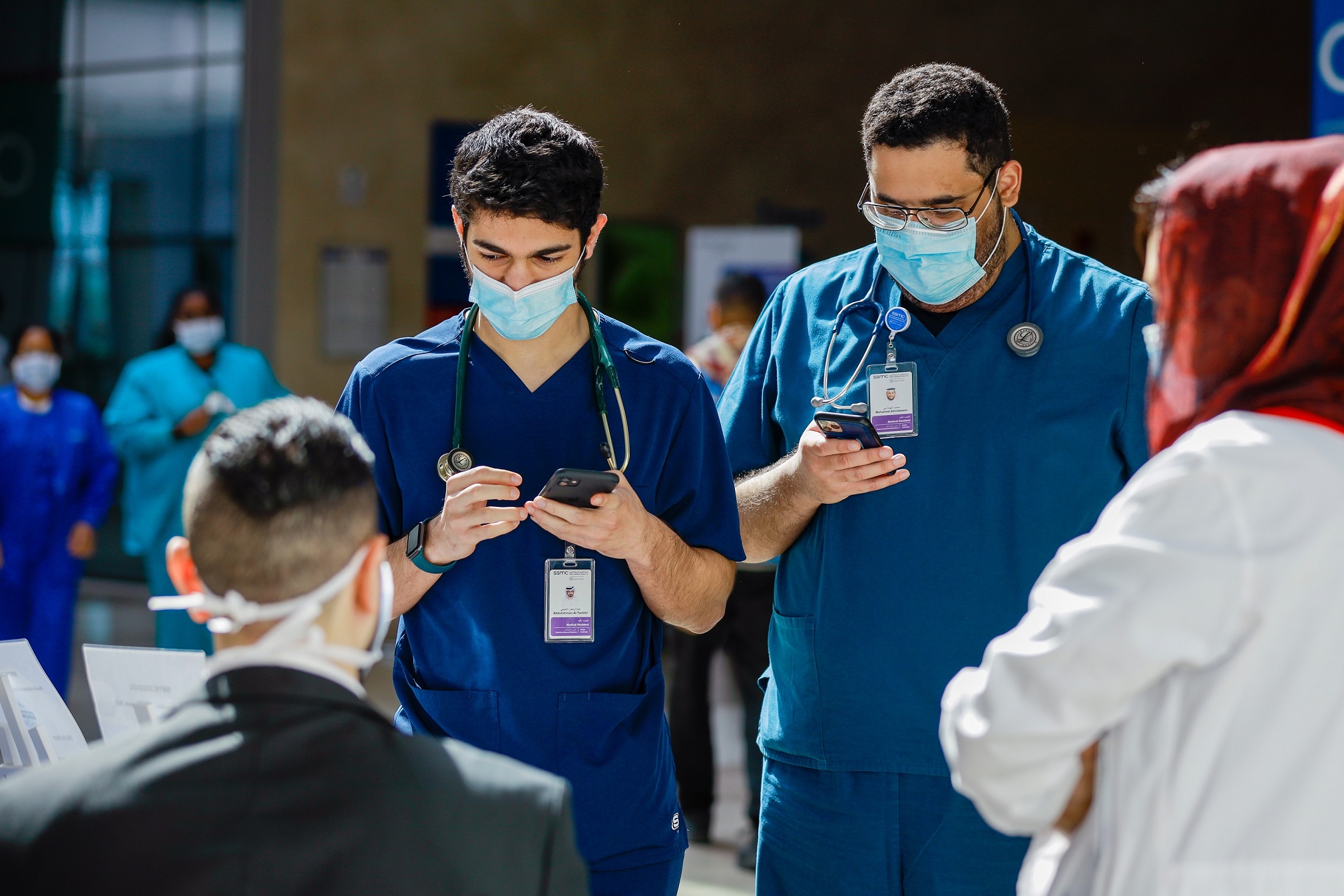 مدينة الشيخ شخبوط الطبية تطلق تطبيق “نقطة الرعاية” لإدارة المضادات الحيوية