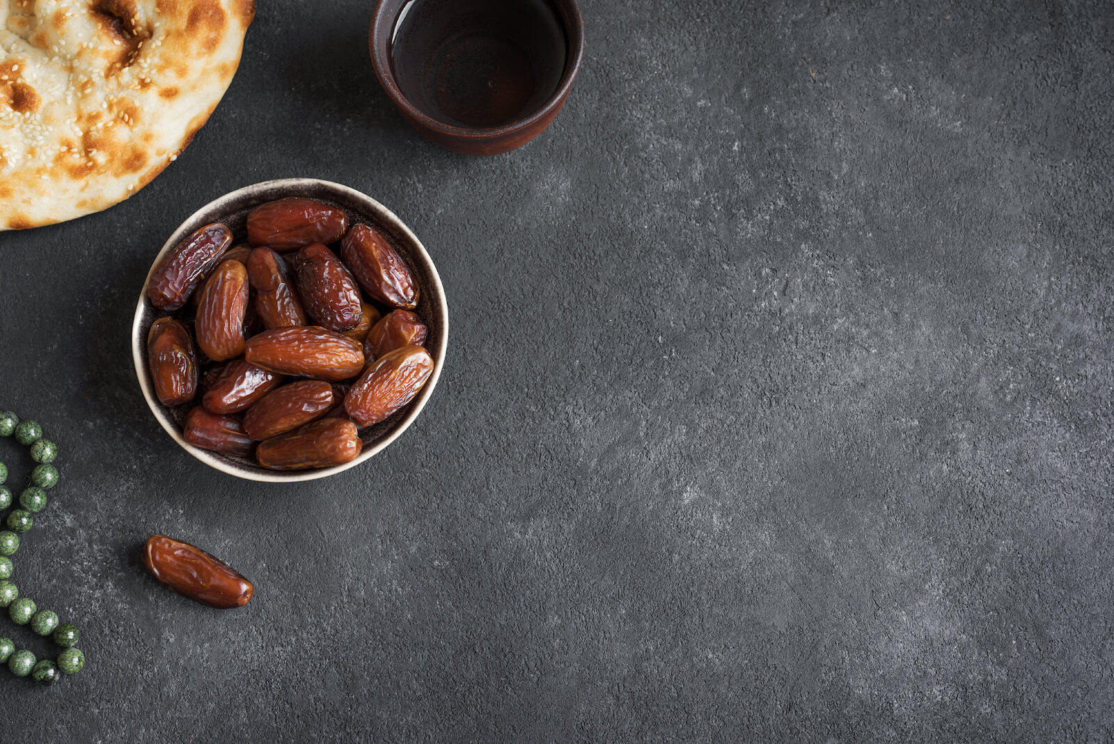 Breaking Your Fast the Healthy Way: A Guide to Ramadan Nutrition.