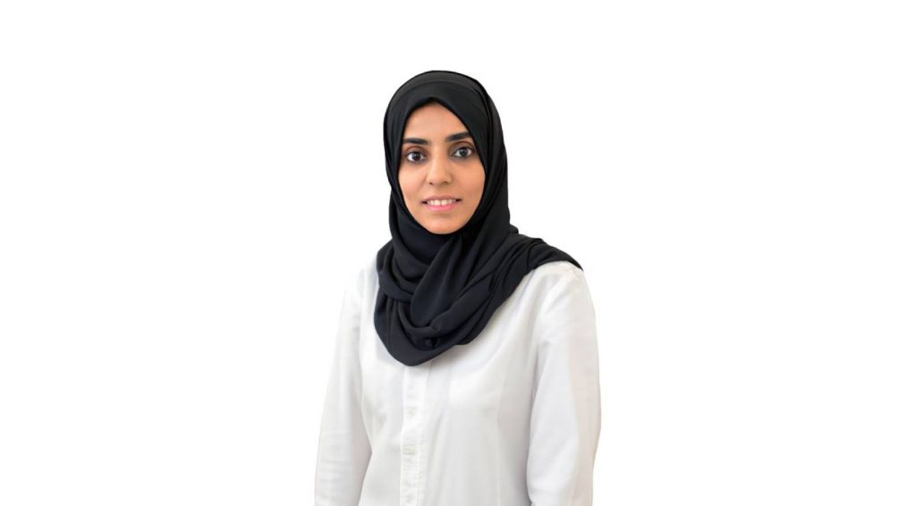 طبيبات الإمارات .. كفاءات وطنية ترسم مستقبل القطاع الصحي