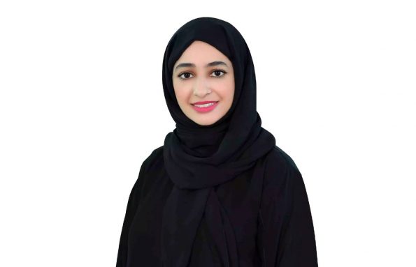 الدكتورة الإماراتية نبراس القحطاني.. رحلة من التميز والإلهام في الطب