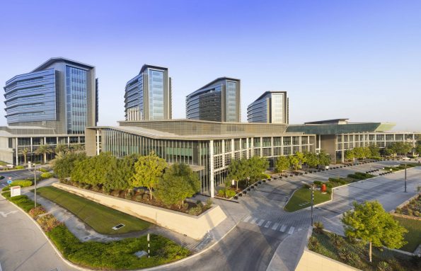 “شخبوط الطبية”.. ريادة عالمية في الطب الحديث والابتكار