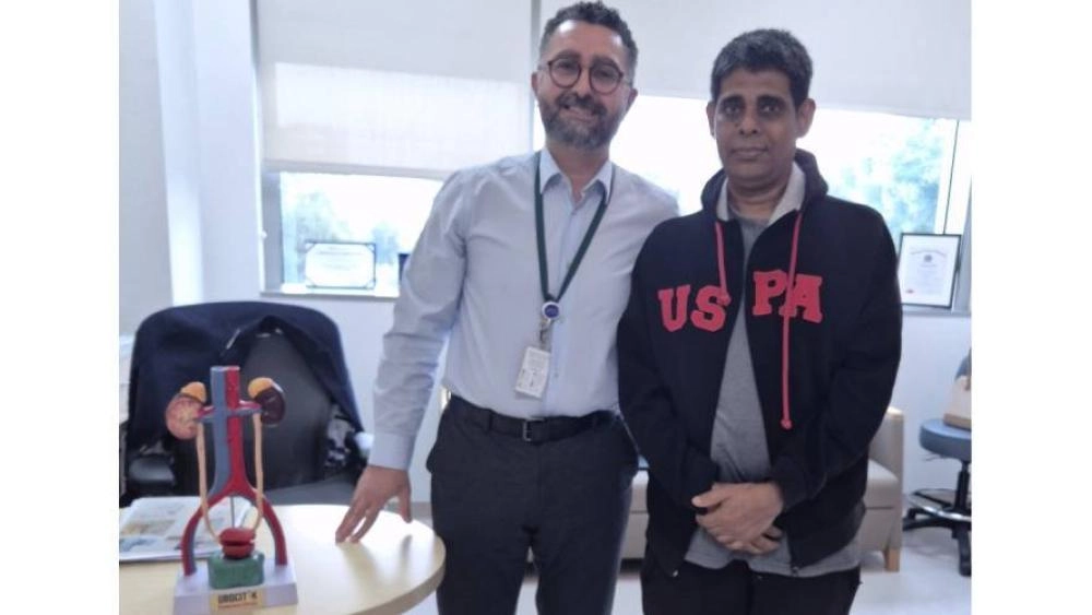 “شخبوط الطبية” تعالج مريضاً بسرطان المثانة الغازي