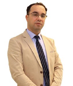 الدكتور إياد حميدي