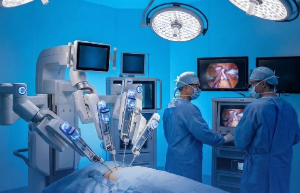 Sheikh Shakhbout Medical City Performs Emergency Robotic Urology Surgery